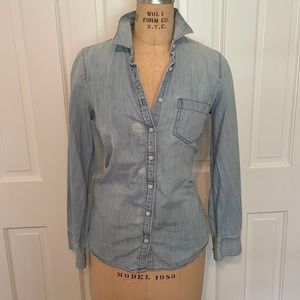 Jcrew soft sandblasted chambray shirt - perfect fit